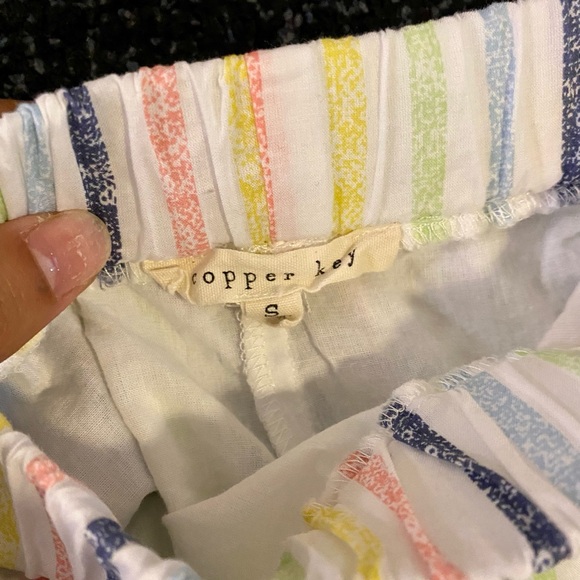 Copper Key Shorts - Picture 3 of 4